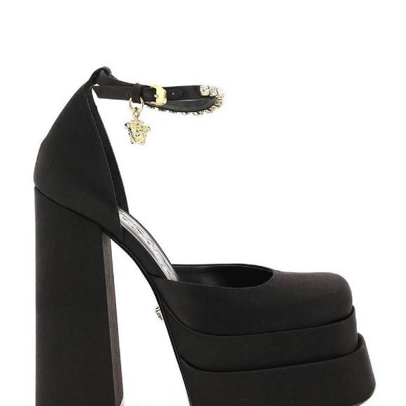 NEW!!! Versace Medusa Head Charm Satin Platform Pumps